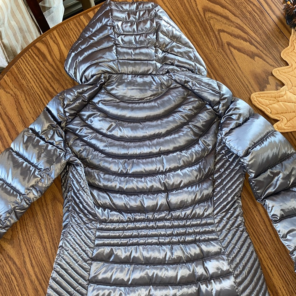 Jacket - Picture 3 of 5
